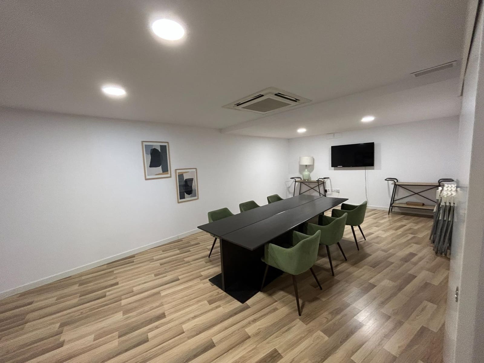 2 Zimmer Apartment zu verkaufen in Estepona mit Pool Garage - 795.000 € (Ref: 9137243)