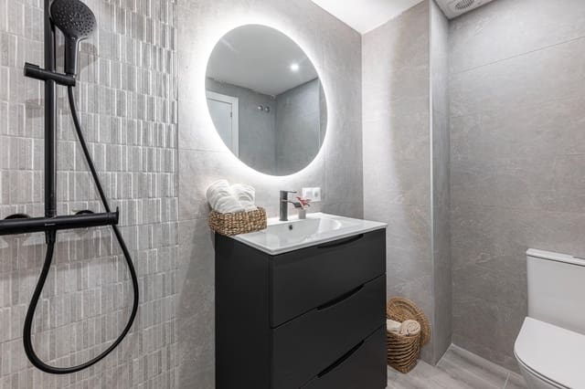 2 chambre Appartement à vendre à Los Árboles, Mijas avec garage - 269 000 € (Ref: 9174584)