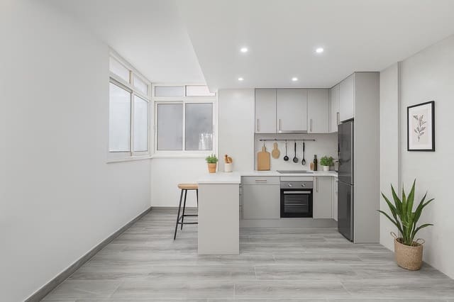 2 chambre Appartement à vendre à Los Árboles, Mijas avec garage - 269 000 € (Ref: 9174584)