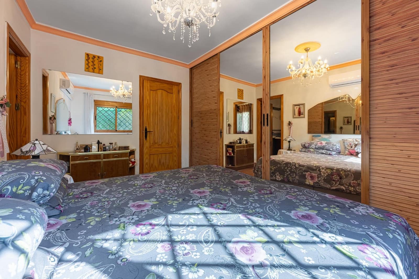 5 bedroom Finca/Country House for sale in Cartama - € 398,000 (Ref: 9192433)