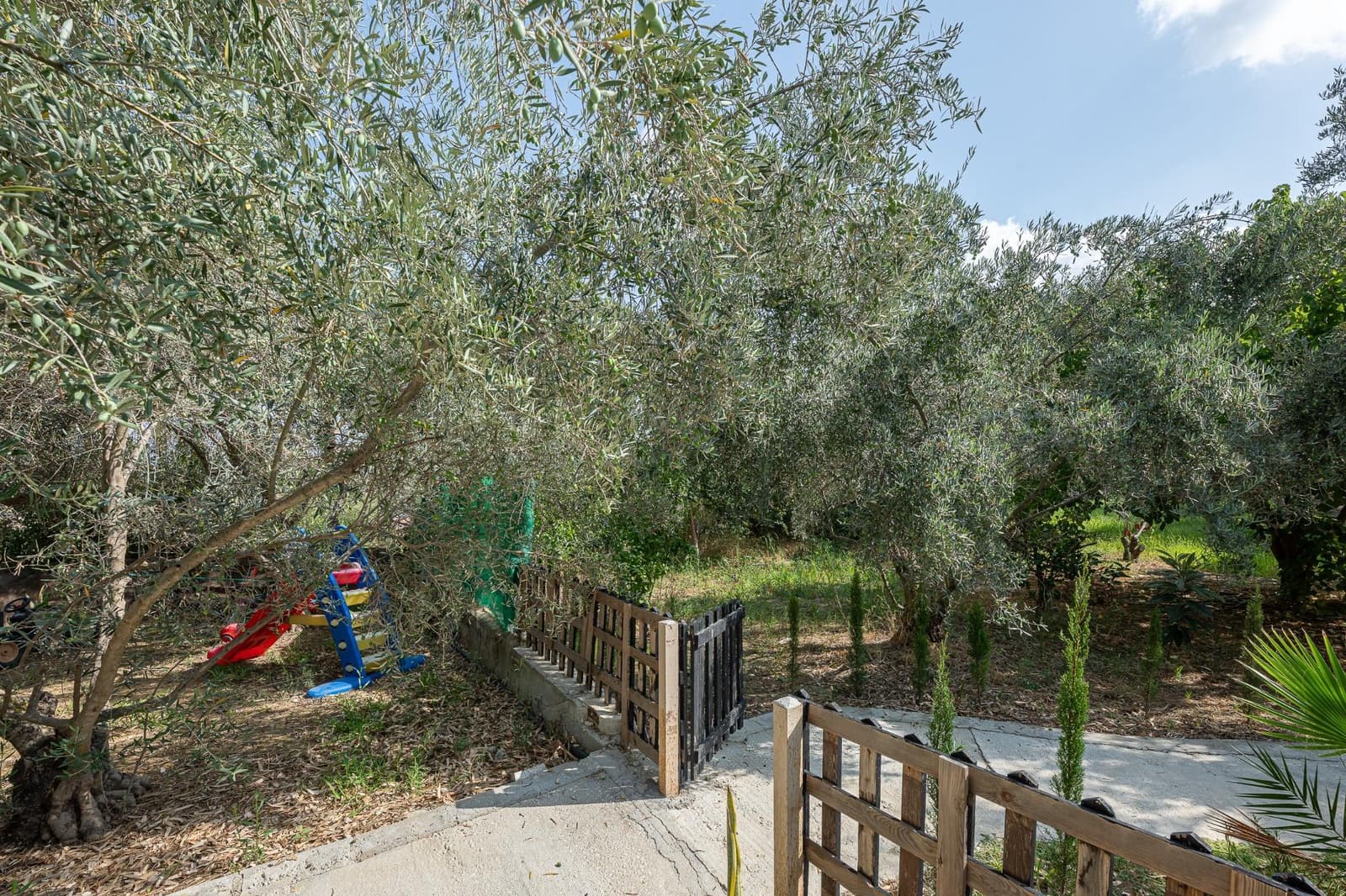 5 bedroom Finca/Country House for sale in Cartama - € 398,000 (Ref: 9192433)