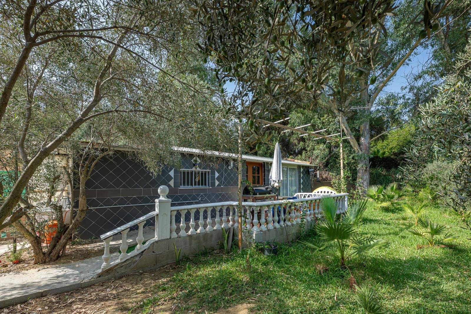 5 bedroom Finca/Country House for sale in Cartama - € 398,000 (Ref: 9192433)