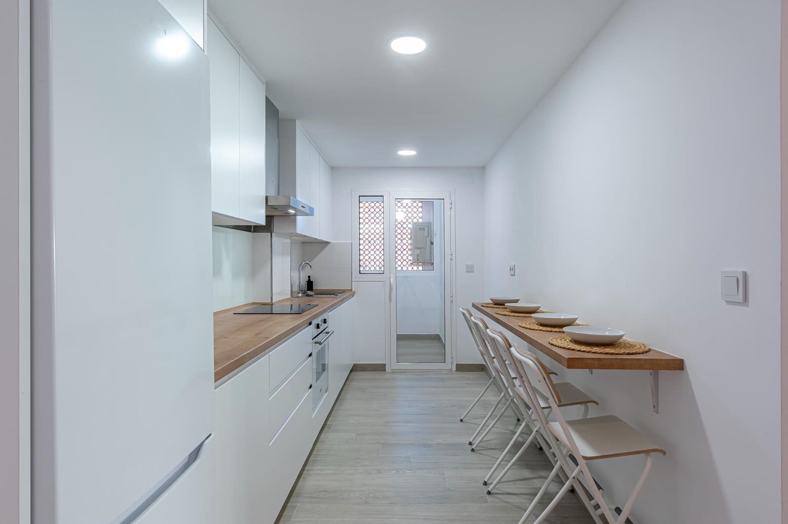 4 soveværelse Lejlighed til leje i Fuengirola - € 1.500 (Ref: 9202508)