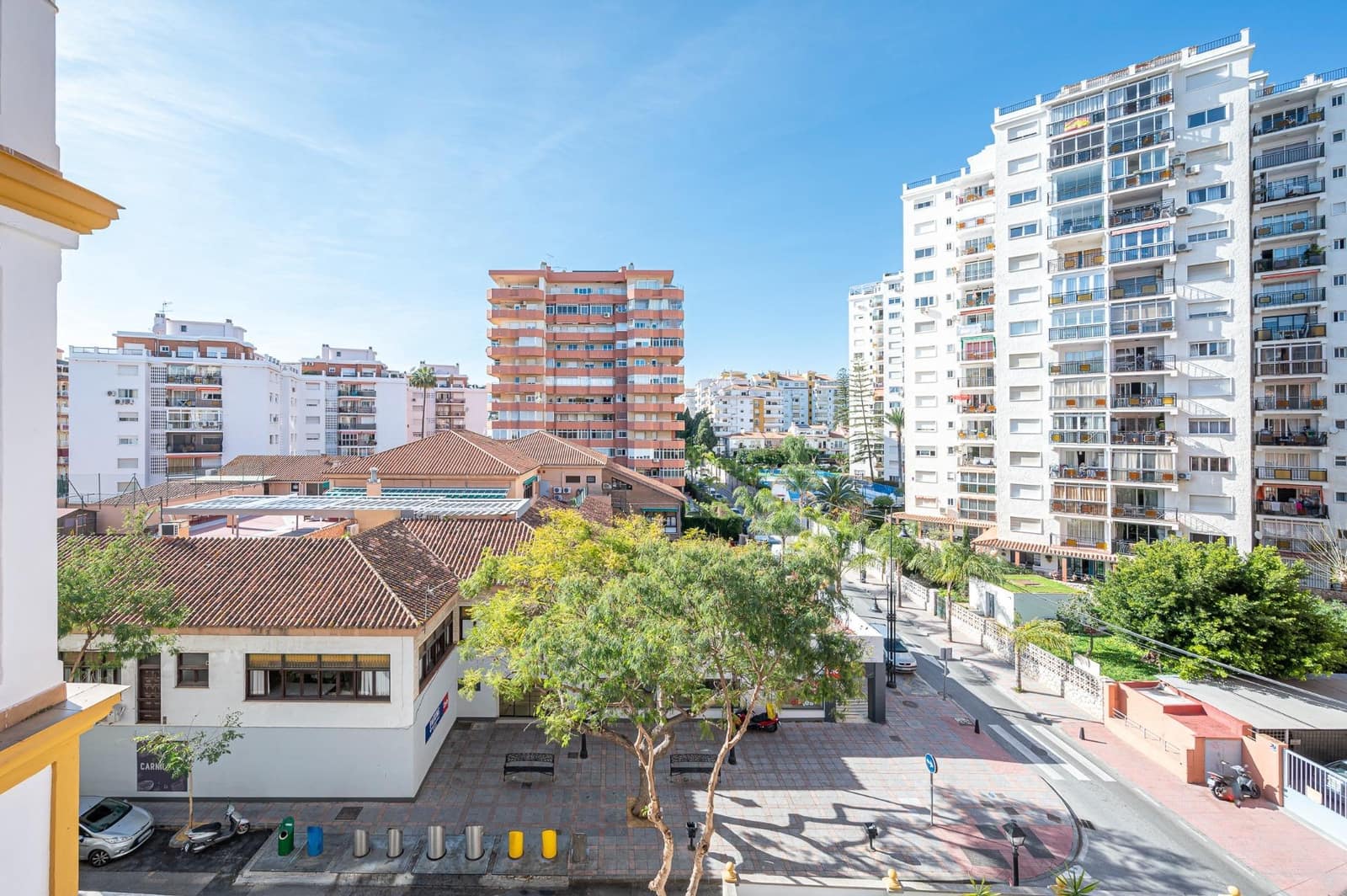 4 soveværelse Lejlighed til leje i Fuengirola - € 1.500 (Ref: 9202508)