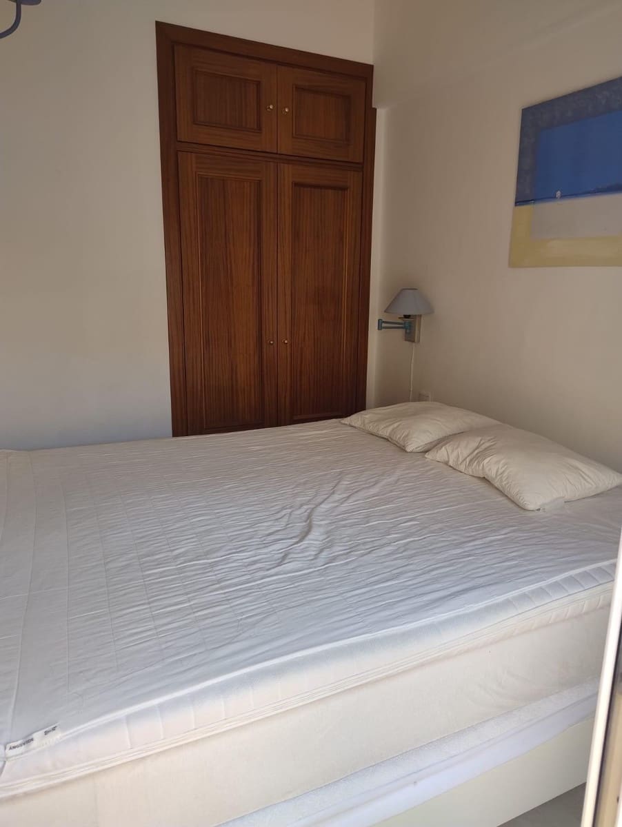 2 soveværelse Rækkehus til leje i Fuengirola med swimmingpool garage - € 1.600 (Ref: 9202509)