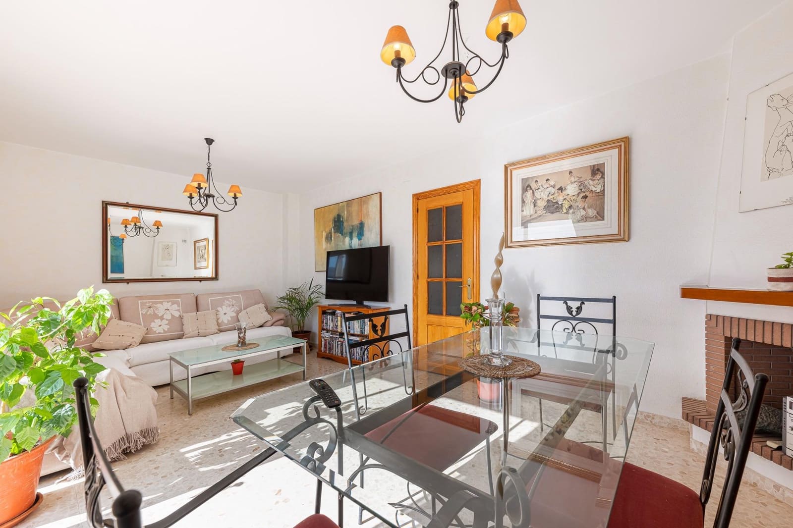 3 soverom Rekkehus til salgs i La Cala del Moral med garasje - € 340 000 (Ref: 9215158)