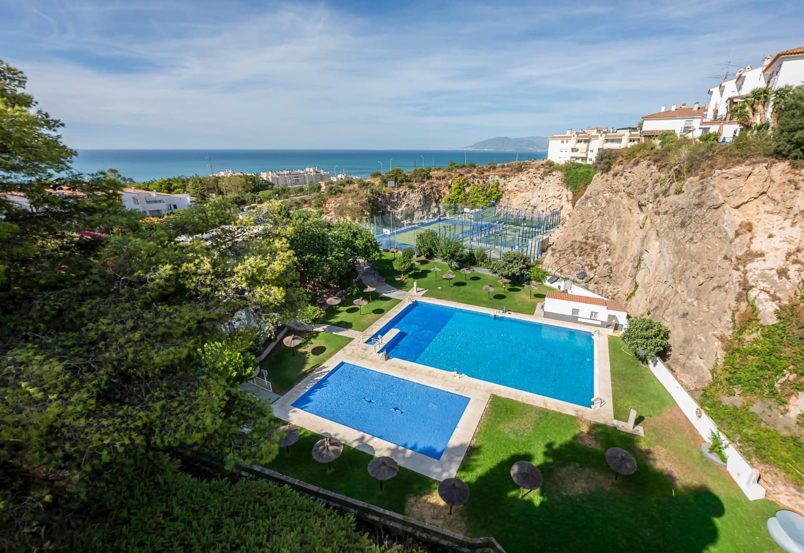 3 soverom Rekkehus til salgs i La Cala del Moral med garasje - € 340 000 (Ref: 9215158)