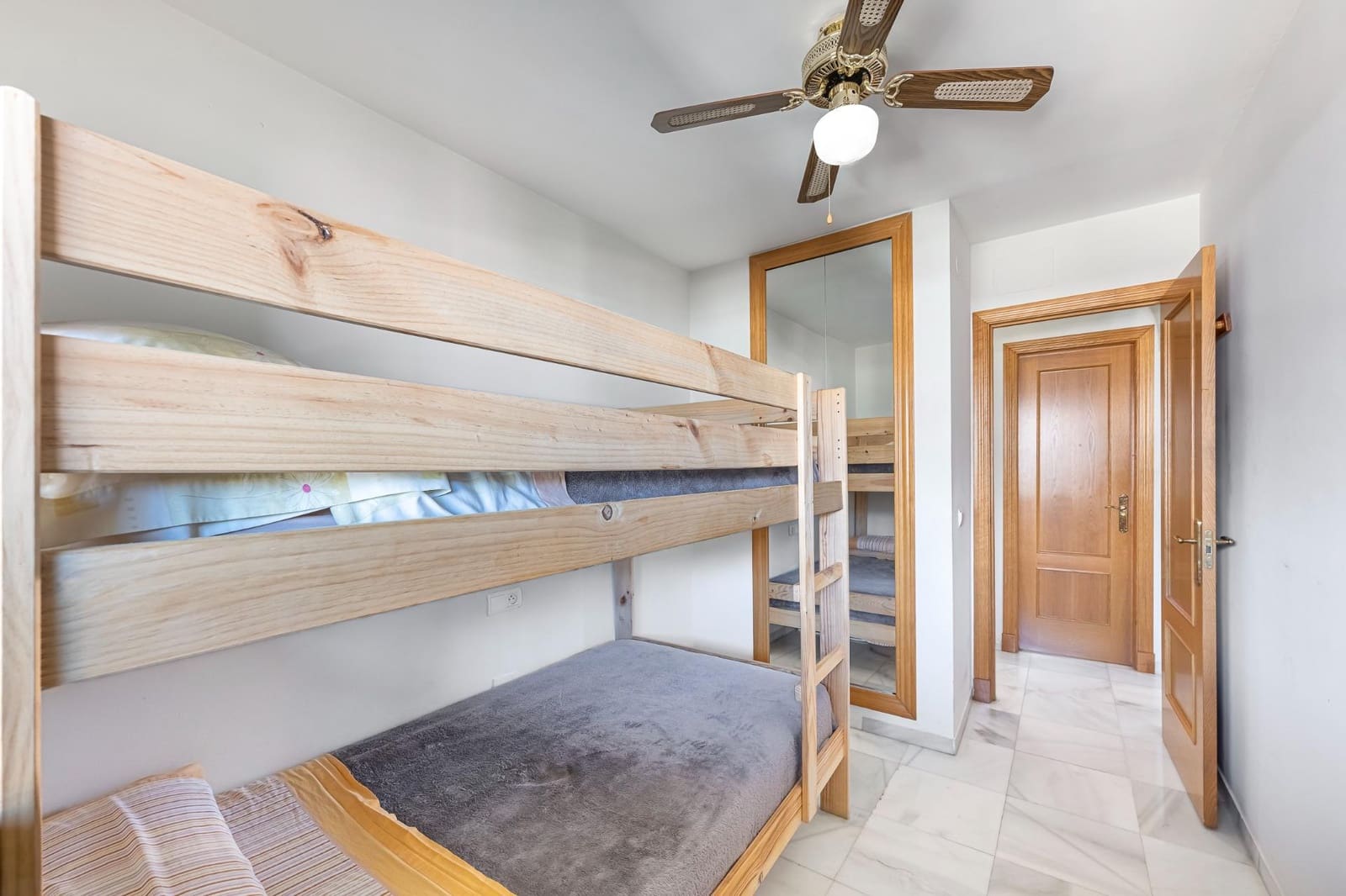 2 sovrum Lägenhet till salu i Fuengirola - 329 000 € (Ref: 9226735)