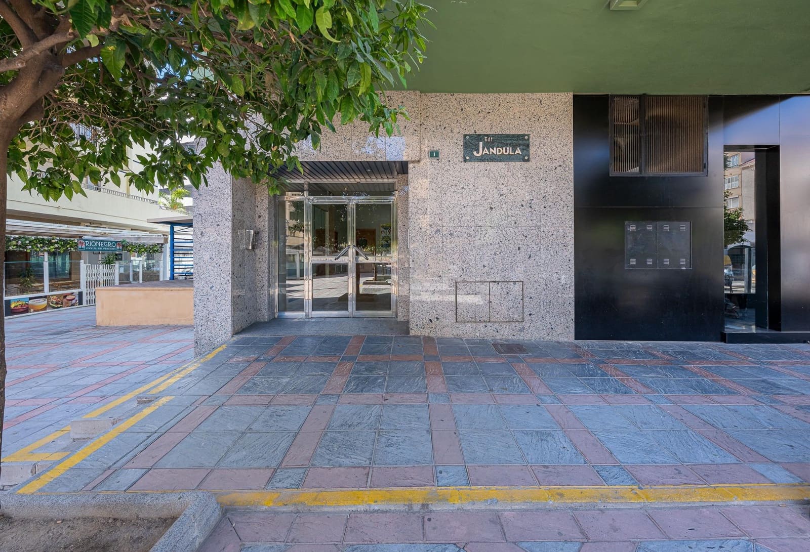 2 sovrum Lägenhet till salu i Fuengirola - 329 000 € (Ref: 9226735)