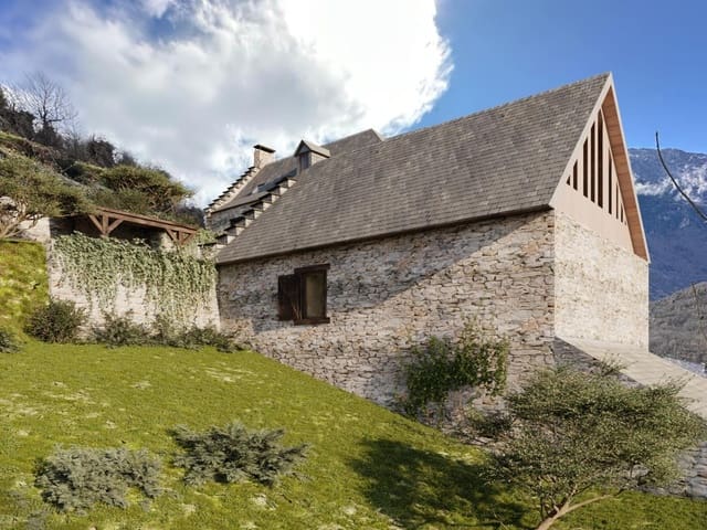 2 bedroom Villa for sale in Bausen - € 349,000 (Ref: 9232662)