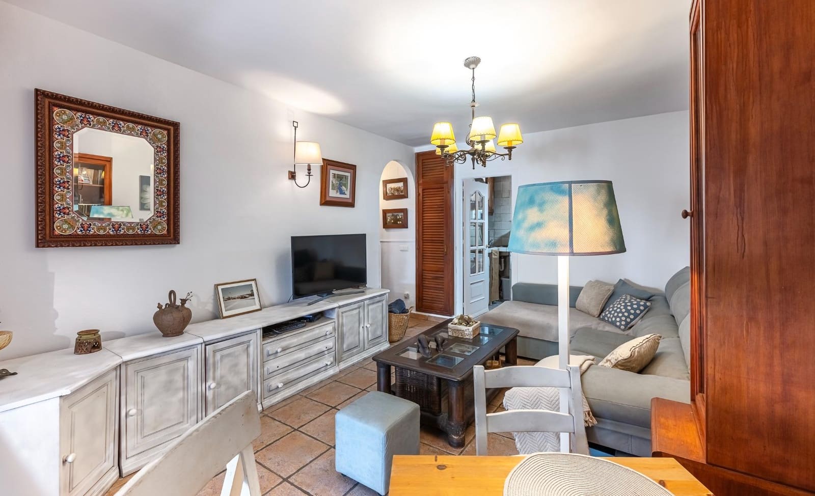 Apartamento de 2 habitaciones en Fuengirola en venta con piscina - 290.000 € (Ref: 9326550)