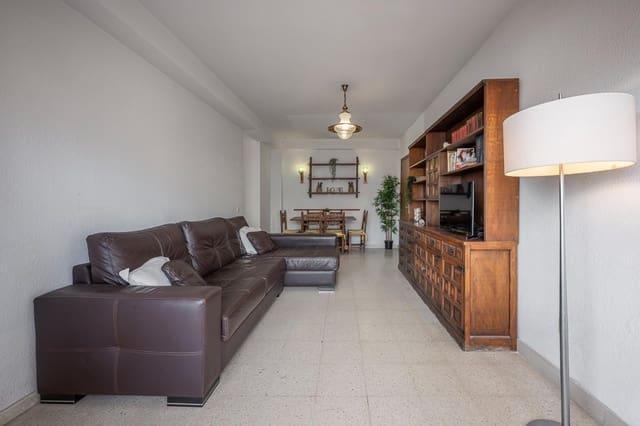 3 quarto Apartamento para venda em Zona Puerto Deportivo, Fuengirola - 415 000 € (Ref: 9338128)