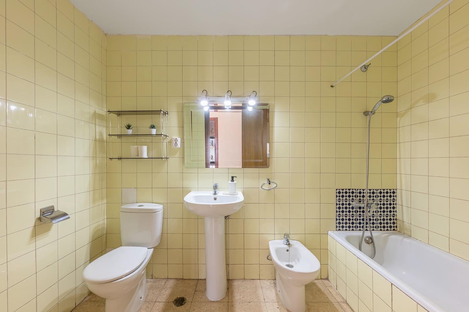 3 bedroom Flat for sale in Fuengirola - € 415,000 (Ref: 9338128)