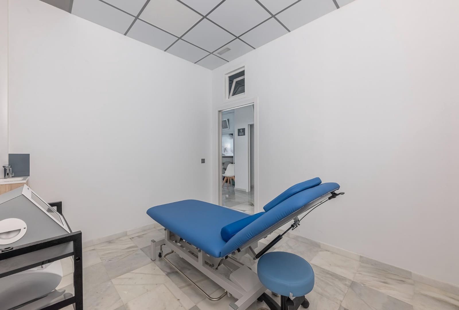 7 soverom Kommersiell til salgs i Fuengirola - € 150 000 (Ref: 9355941)