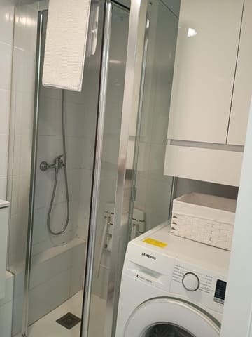 Monolocale da affittare in Zona Puerto Deportivo, Fuengirola con piscina - 950 € (Rif: 9383045)