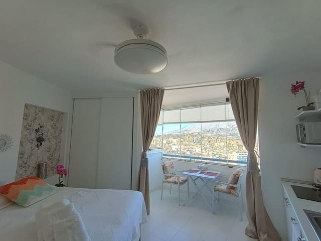Monolocale da affittare in Zona Puerto Deportivo, Fuengirola con piscina - 950 € (Rif: 9383045)