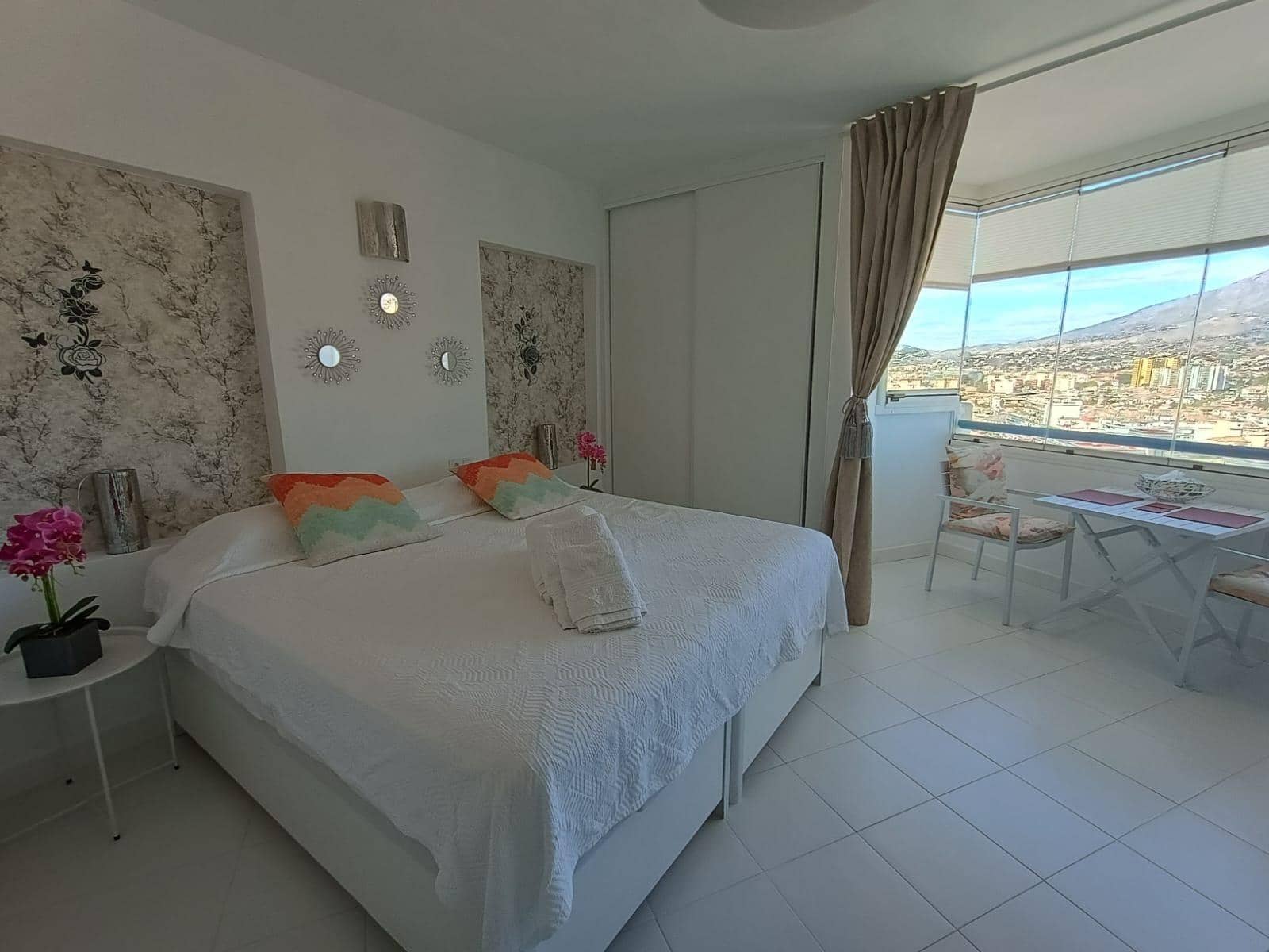 Studio te huur in Fuengirola met zwembad - € 950 (Ref: 9383045)
