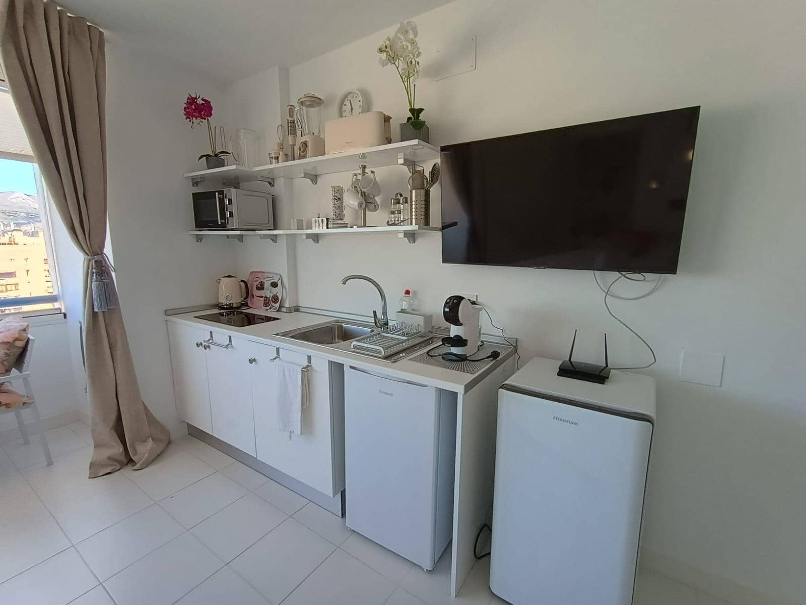 Studio te huur in Fuengirola met zwembad - € 950 (Ref: 9383045)