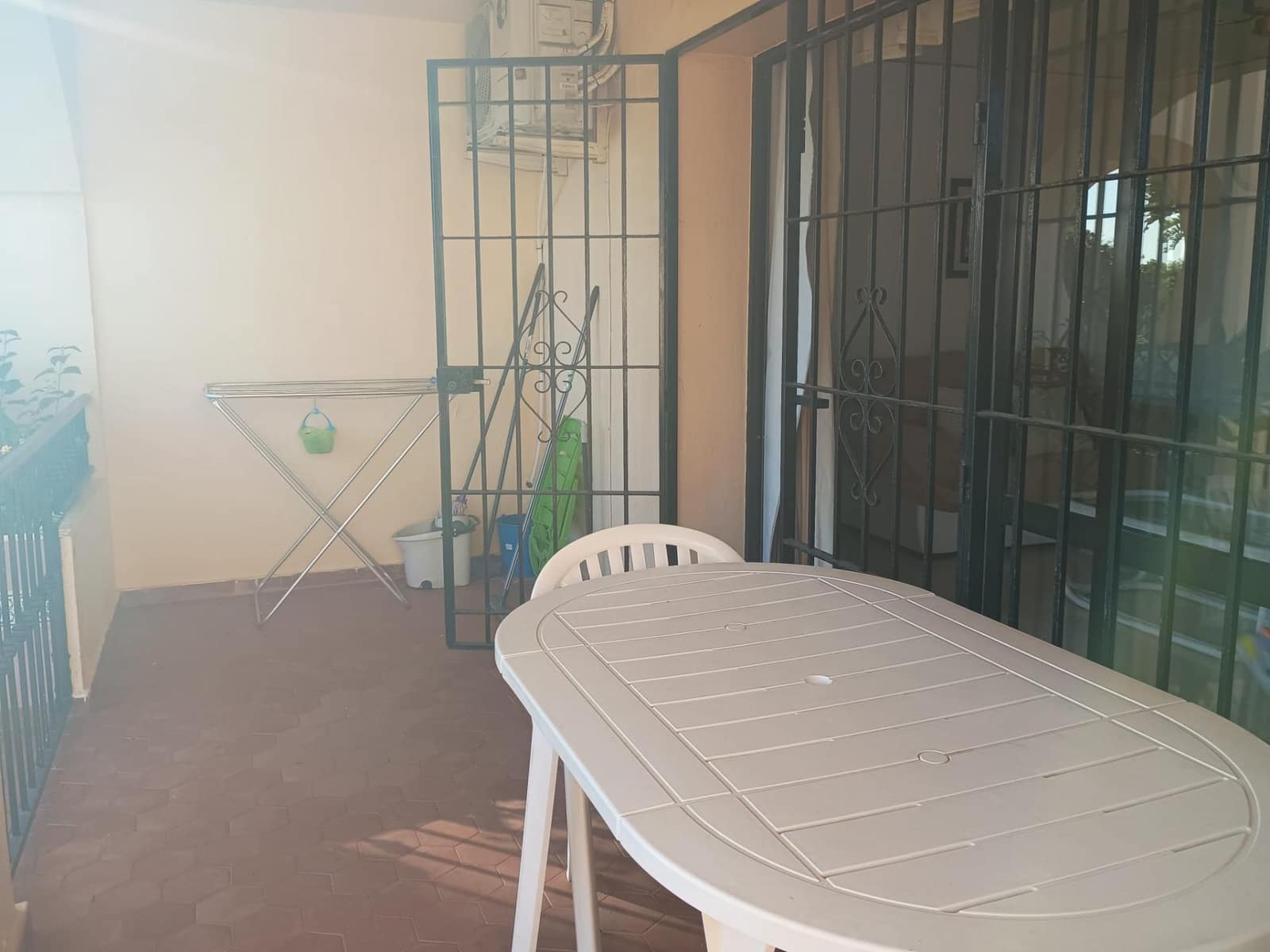 2 soverom Leilighet til leie i Miraflores med svømmebasseng - € 950 (Ref: 9446451)