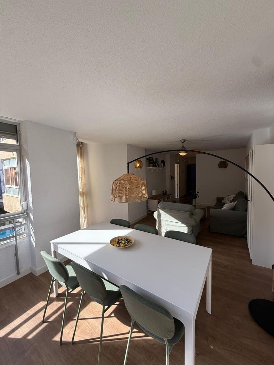 3 Zimmer Wohnung zu vermieten in Fuengirola mit Pool - 1.650 € (Ref: 9470489)