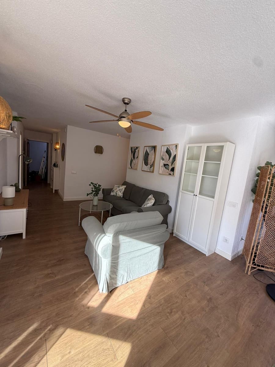 3 Zimmer Wohnung zu vermieten in Fuengirola mit Pool - 1.650 € (Ref: 9470489)