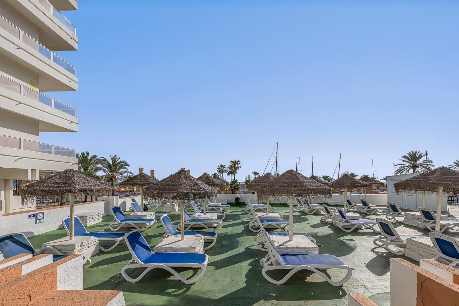 1 Zimmer Apartment zu verkaufen in Fuengirola mit Pool - 249.000 € (Ref: 9481266)