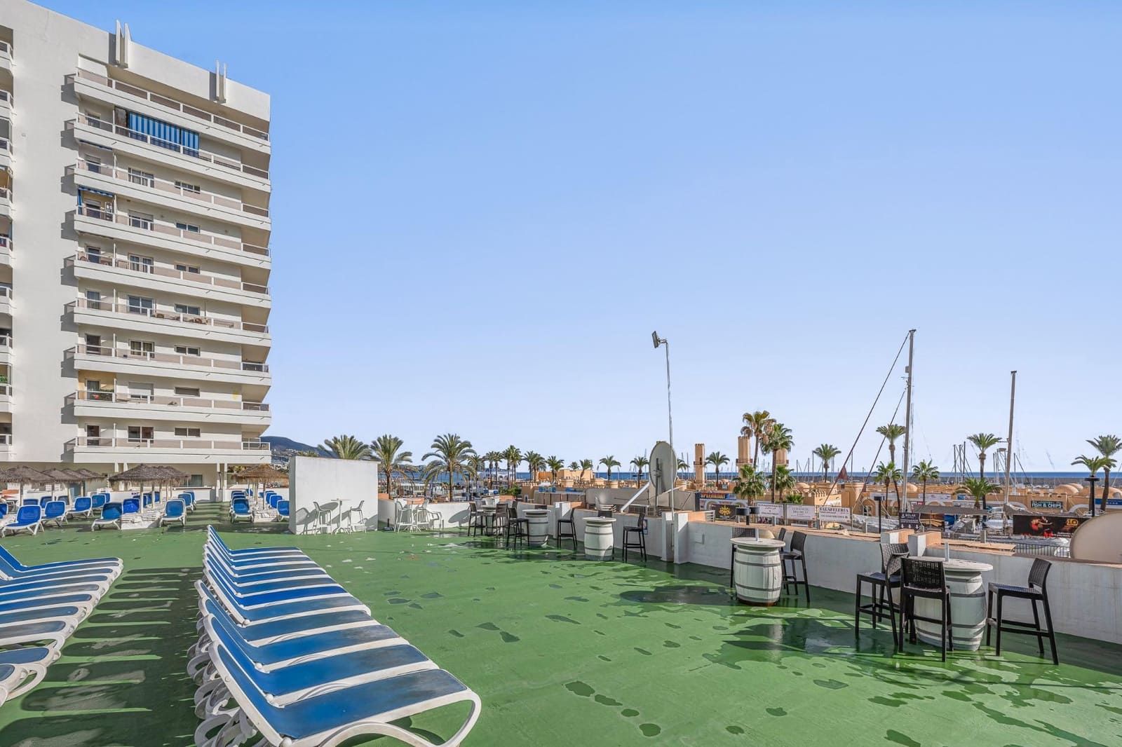 1 soveværelse Lejlighed til salg i Fuengirola med swimmingpool - € 249.000 (Ref: 9481266)