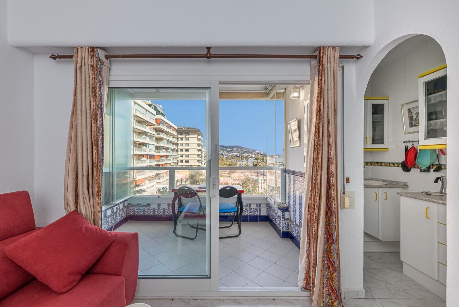 1 soveværelse Lejlighed til salg i Fuengirola med swimmingpool - € 249.000 (Ref: 9481266)