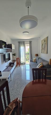 1 soverom Leilighet til leie i Los Boliches , Fuengirola - € 1 100 (Ref: 9555968)