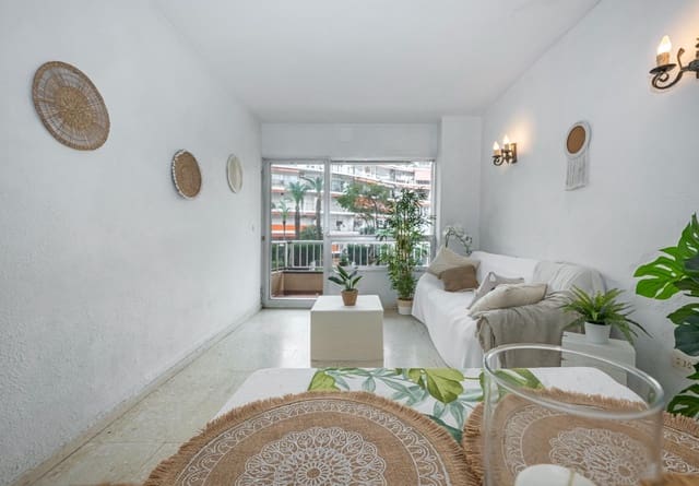 1 quarto Apartamento para venda em Zona Puerto Deportivo, Fuengirola - 242 000 € (Ref: 9561919)