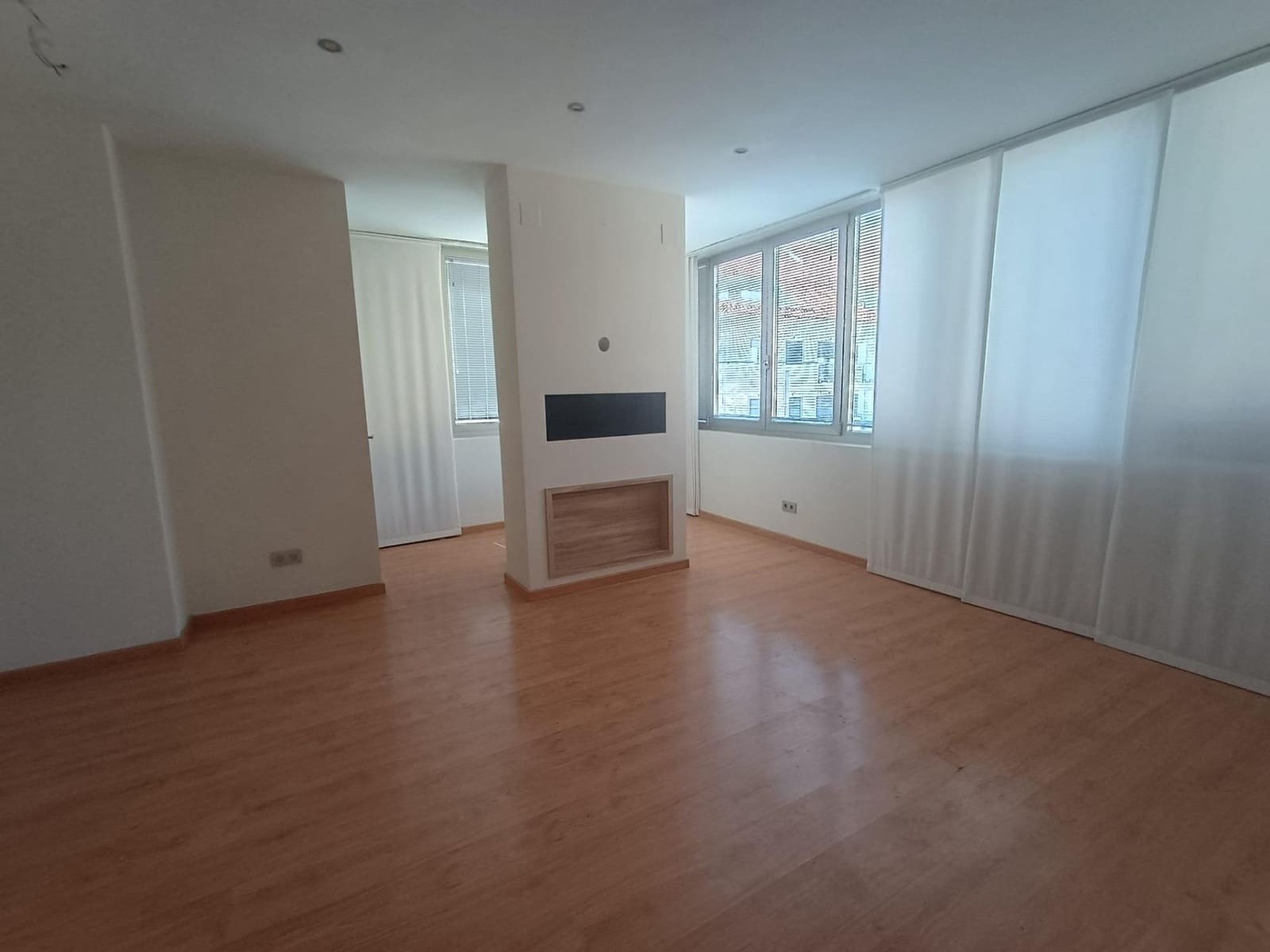 3 bedroom Flat for rent in Fuengirola - € 1,400 (Ref: 9568780)