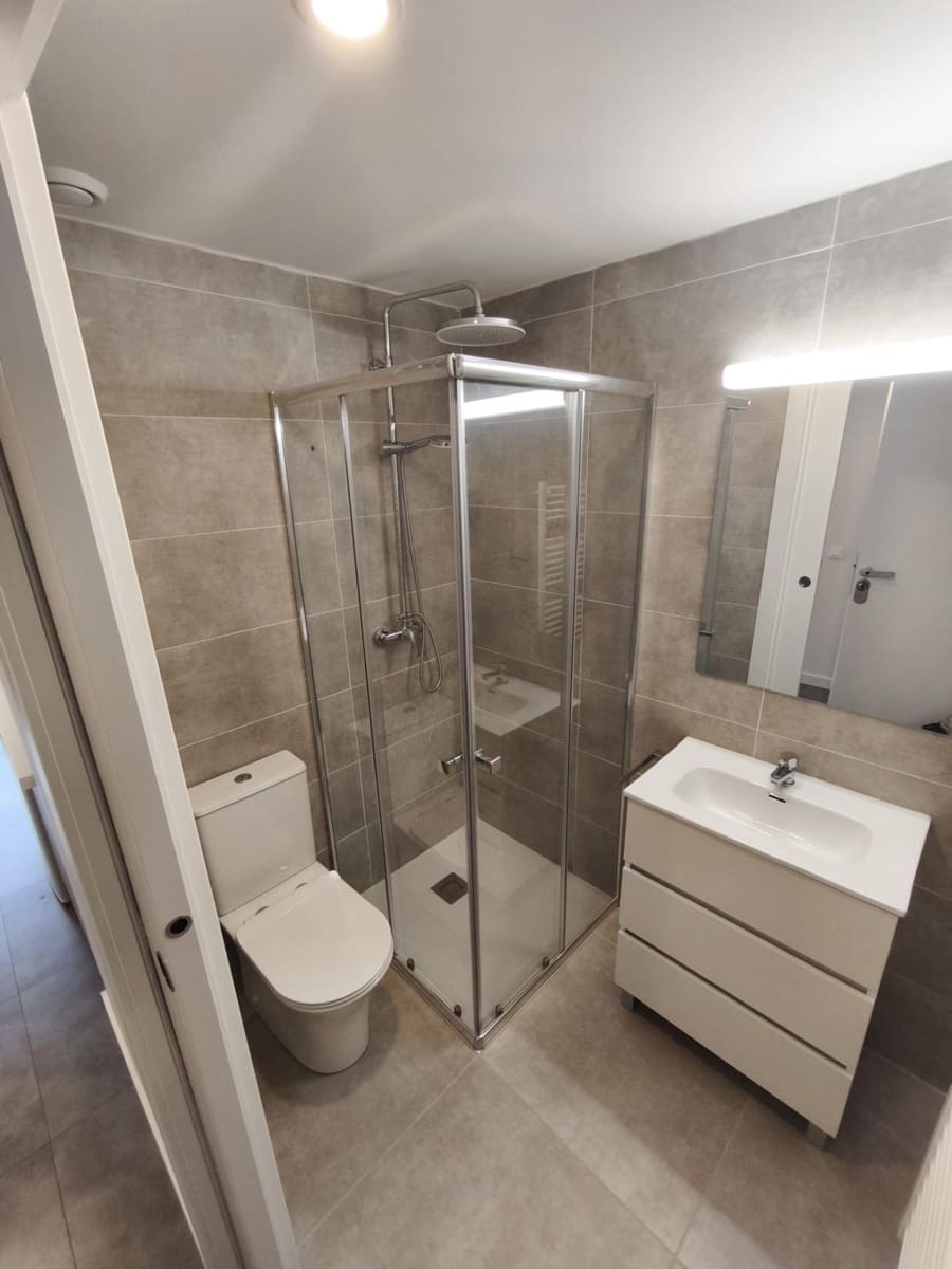 Appartement de 14 chambres à louer à Lleida ville - 650 € (Ref: 9611632)