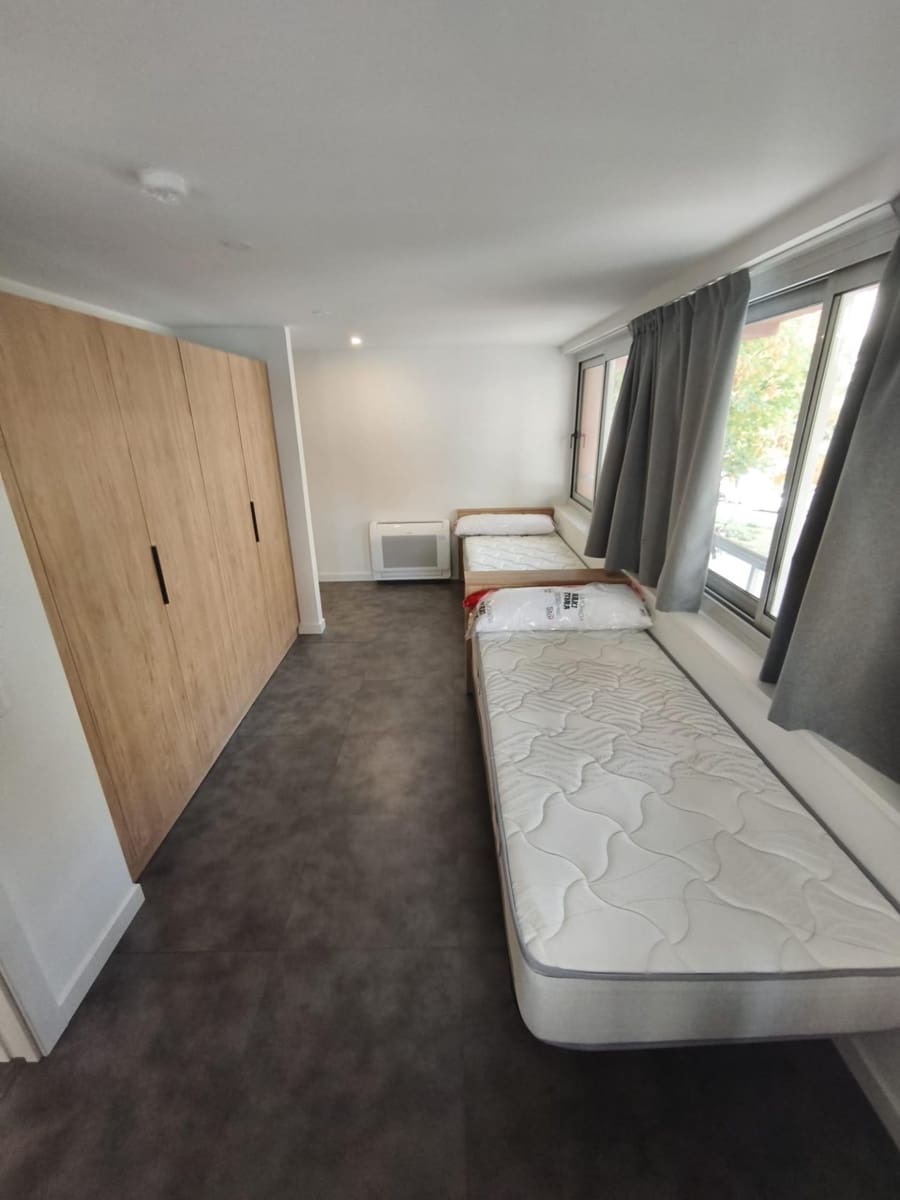 Appartement de 14 chambres à louer à Lleida ville - 650 € (Ref: 9611632)