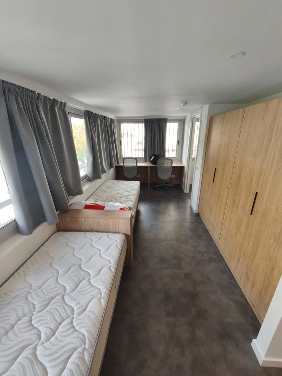 Appartement de 14 chambres à louer à Lleida ville - 650 € (Ref: 9611632)