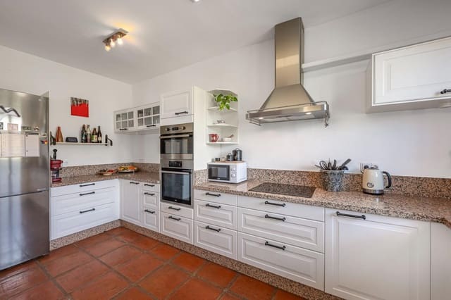 3 soverom Villa til salgs i Mijas Golf, Mijas med svømmebasseng garasje - € 995 000 (Ref: 9645127)