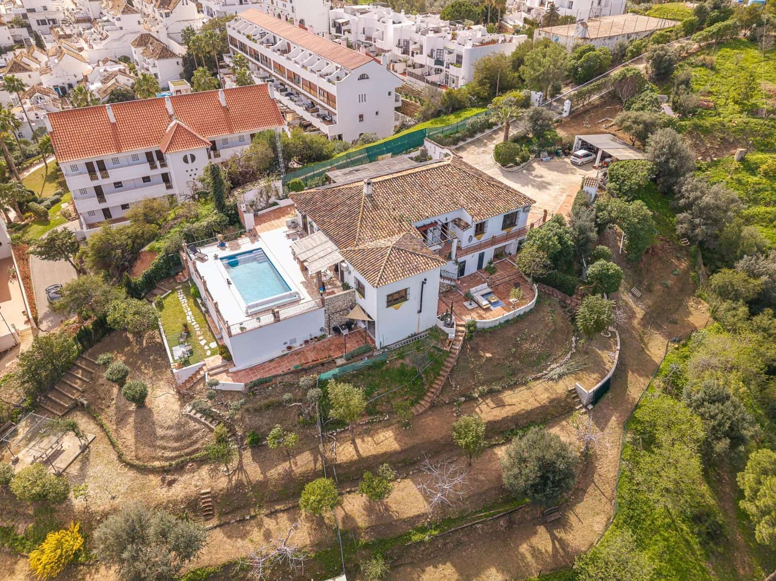 3 bedroom Villa for sale in Mijas Golf with pool garage - € 995,000 (Ref: 9645127)