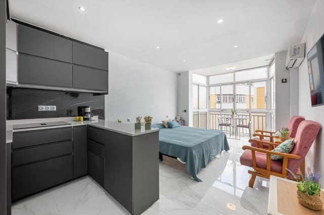 Yksiö myytävänä paikassa Torremolinos - 250 000 € (Ref: 9784889)