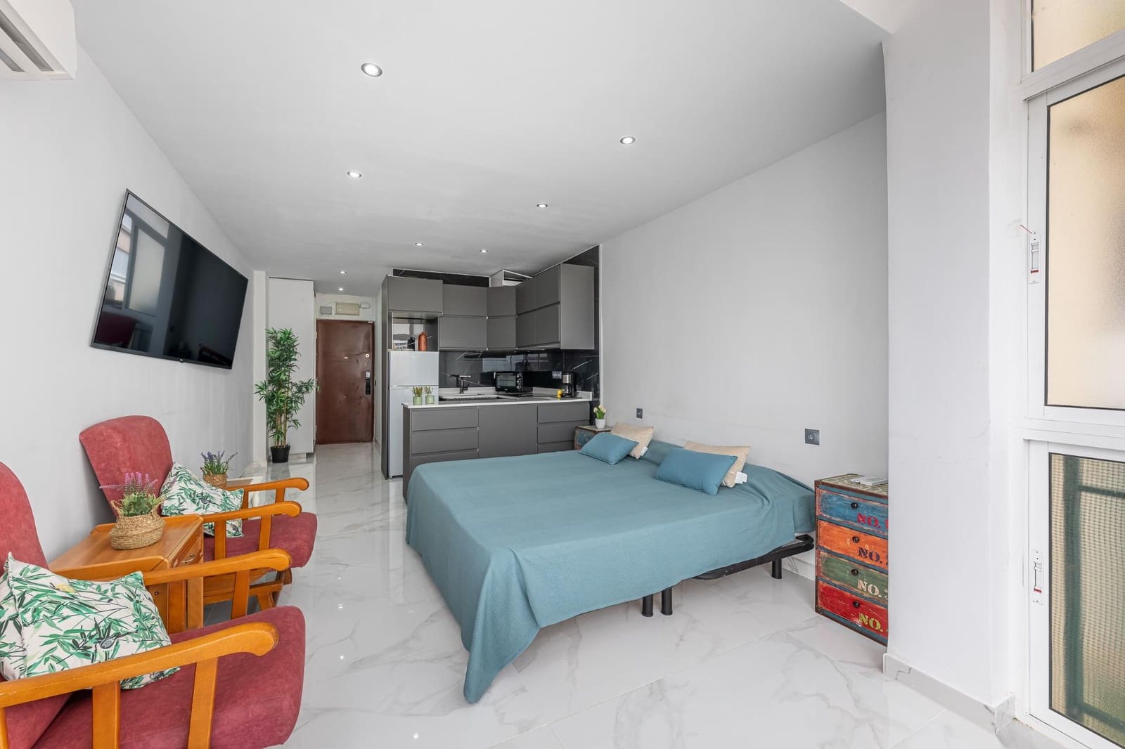 Studio till salu i Torremolinos - 250 000 € (Ref: 9784889)