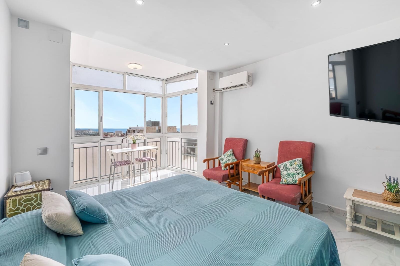 Studio till salu i Torremolinos - 250 000 € (Ref: 9784889)