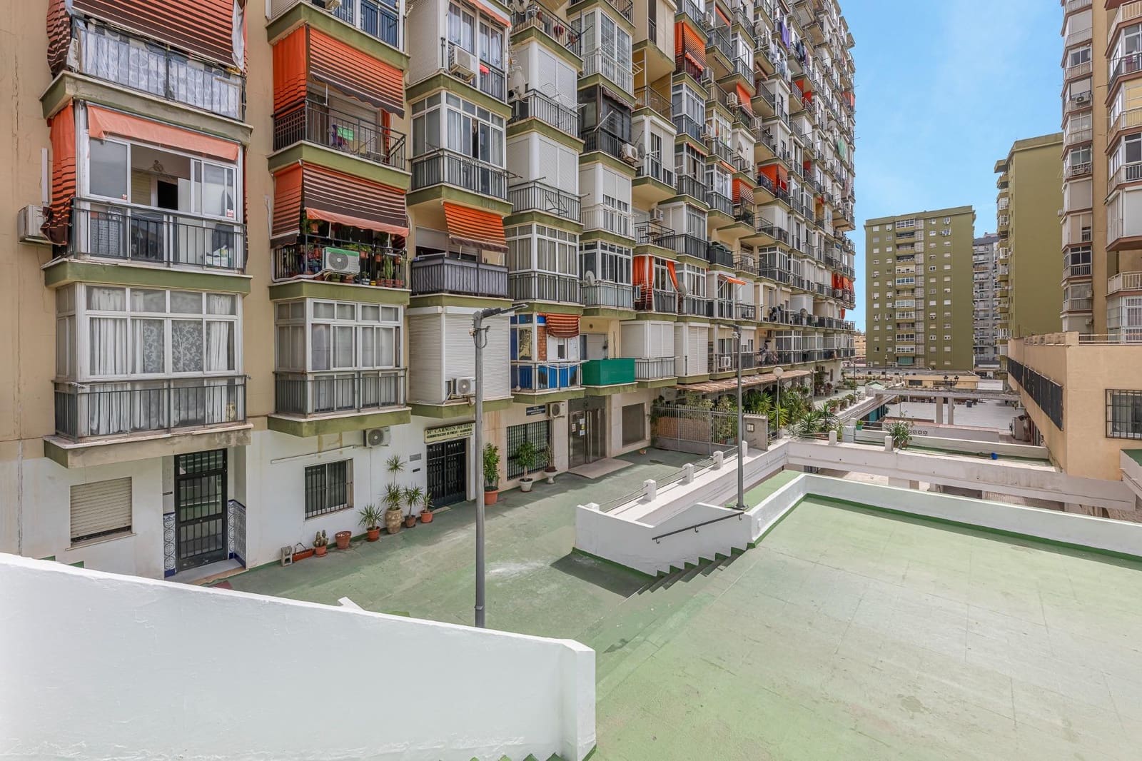 Studio till salu i Torremolinos - 250 000 € (Ref: 9784889)