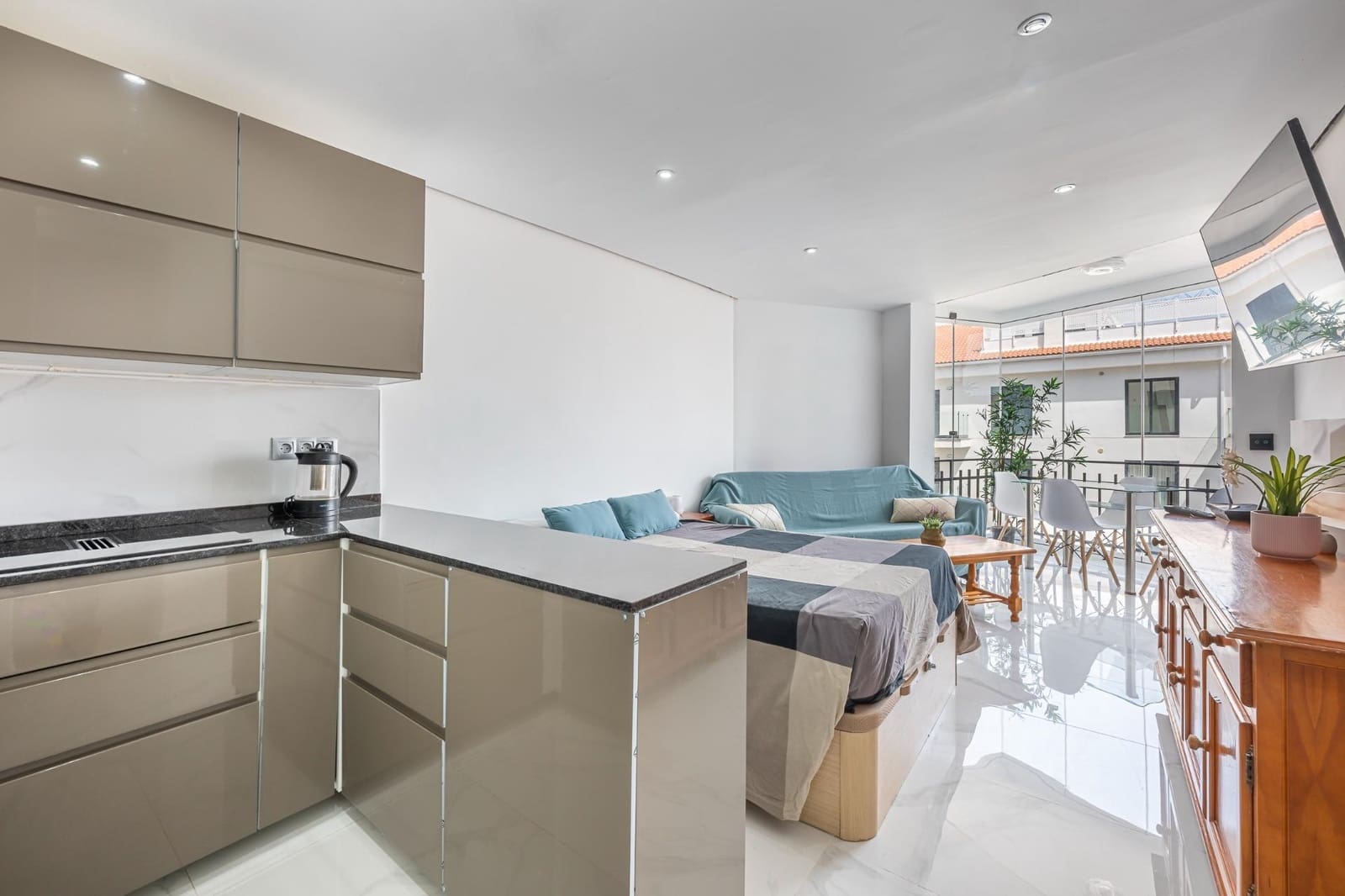 Studio te koop in Fuengirola met zwembad - € 259.000 (Ref: 9788490)