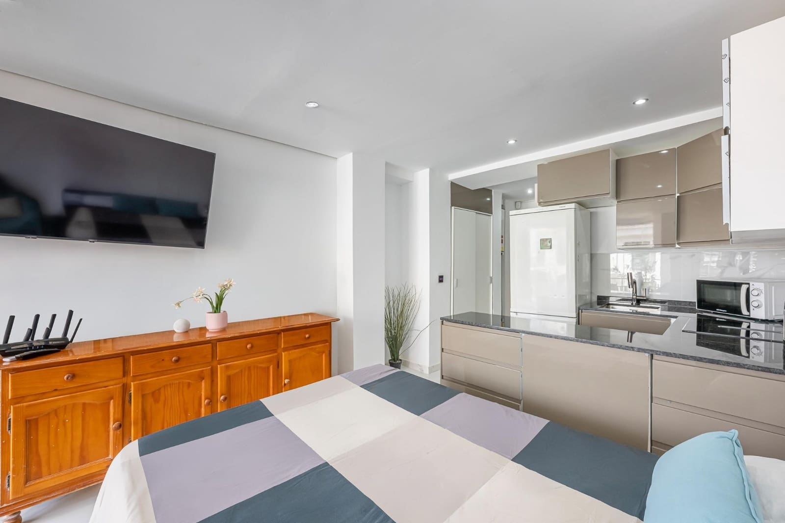 Studio te koop in Fuengirola met zwembad - € 259.000 (Ref: 9788490)