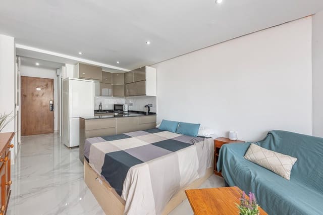 Studio til salg i Castillo Sohail, Fuengirola med swimmingpool - € 259.000 (Ref: 9788490)