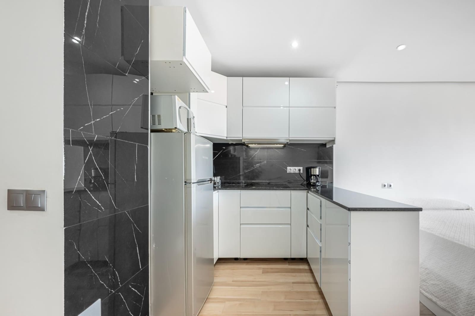 Studio til salgs i Torremolinos med svømmebasseng - € 250 000 (Ref: 9804395)