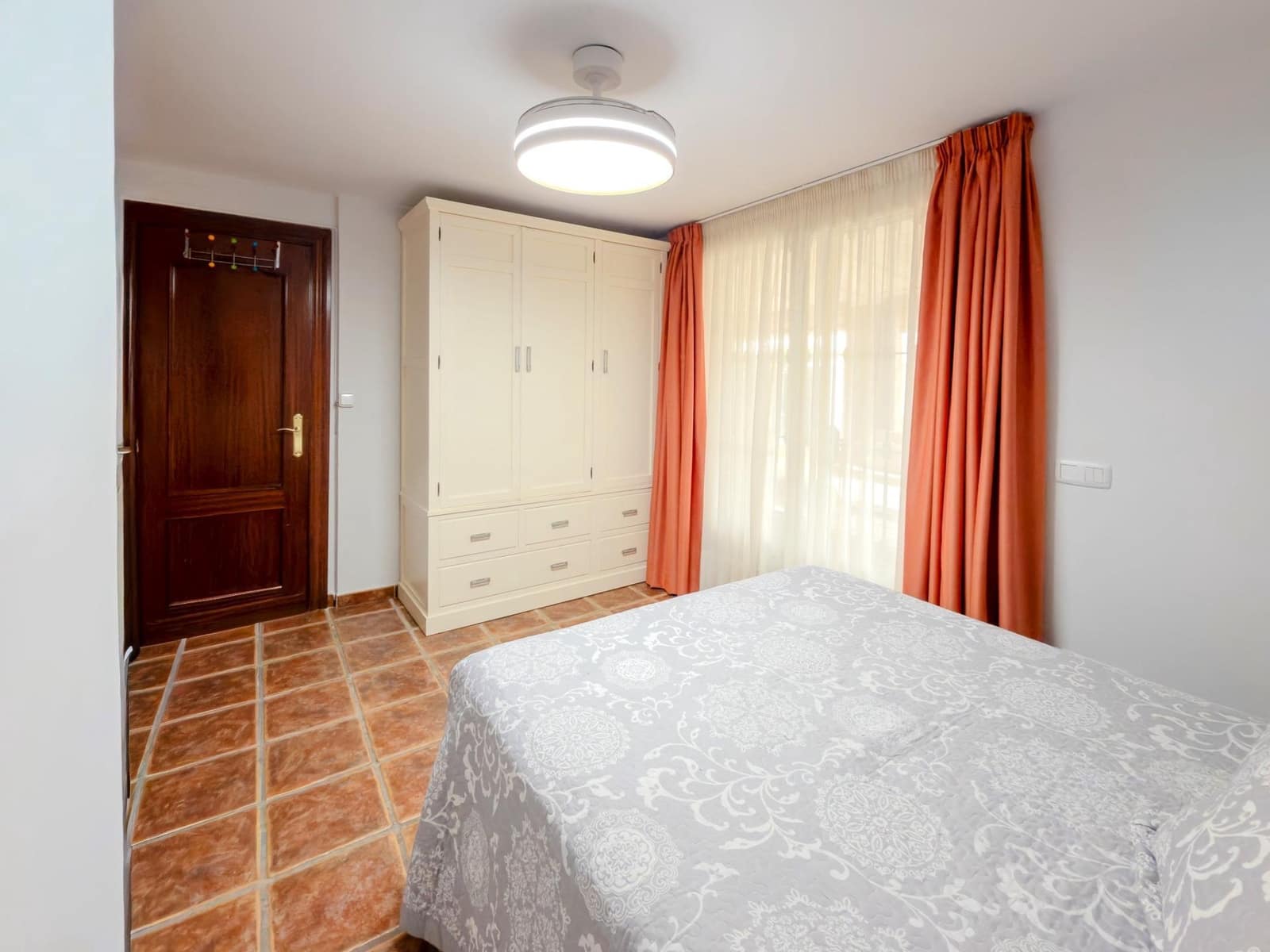 6 soverom Kjedet enebolig til salgs i El Coto med svømmebasseng garasje - € 860 000 (Ref: 9817979)