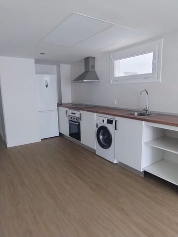 2 soveværelse Lejlighed til leje i Fuengirola med swimmingpool garage - € 1.200 (Ref: 9839337)
