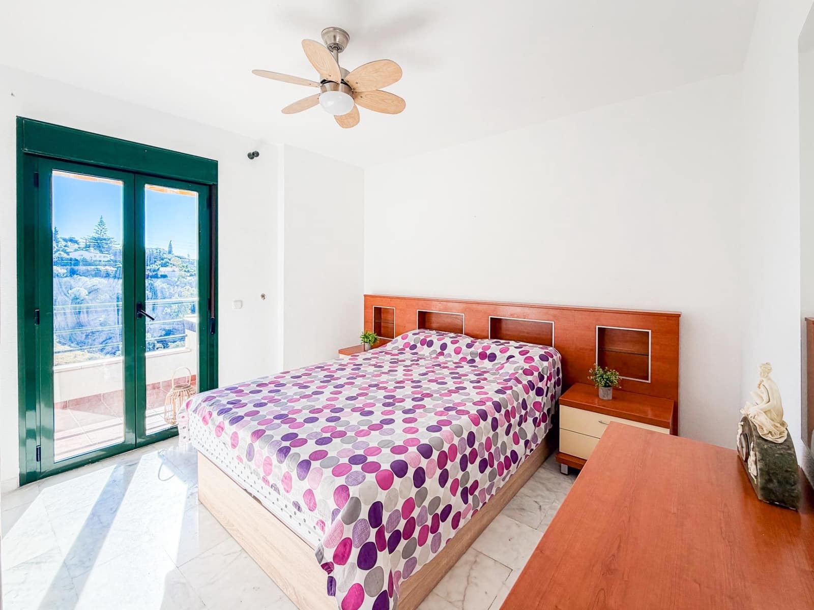3 slaapkamer Flat te koop in Fuengirola met zwembad garage - € 349.000 (Ref: 9843483)