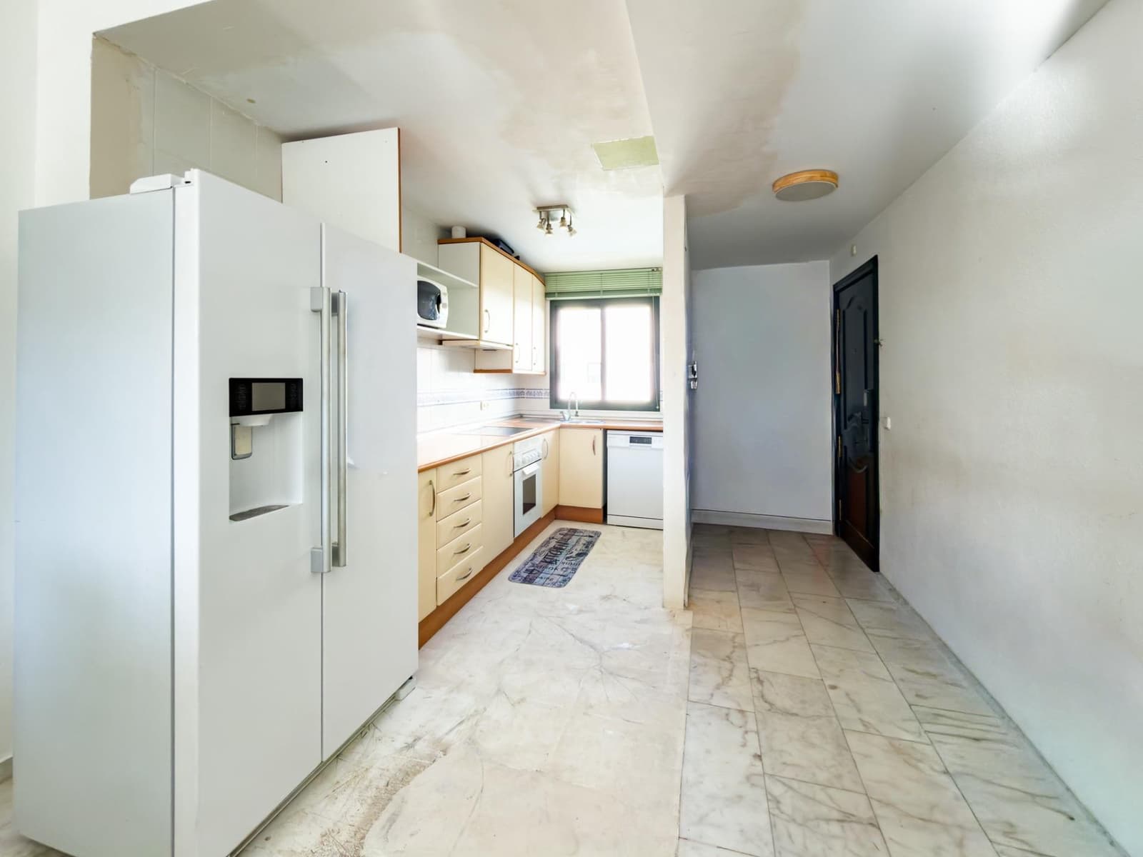 3 bedroom Flat for sale in Fuengirola with pool garage - € 339,000 (Ref: 9843483)