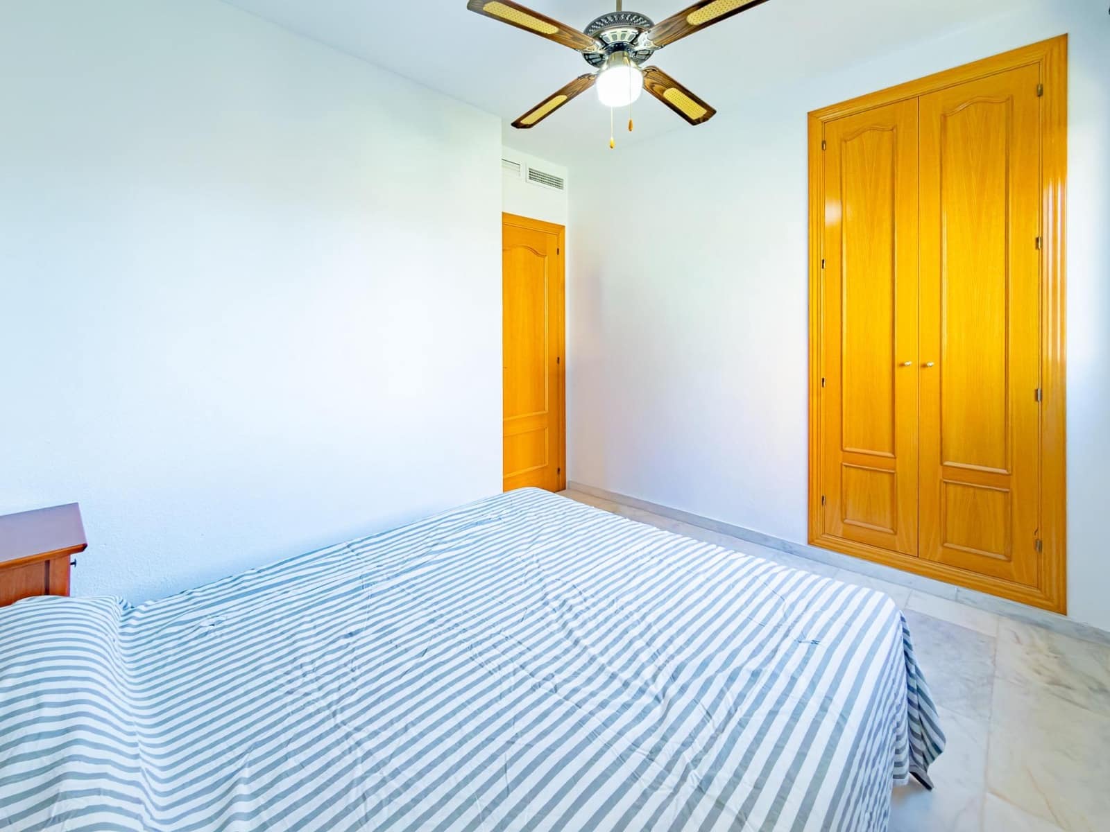 3 bedroom Flat for sale in Fuengirola with pool garage - € 339,000 (Ref: 9843483)