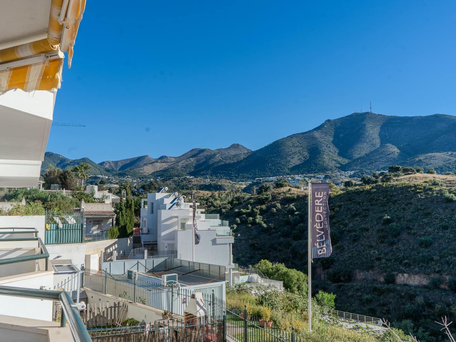 3 bedroom Flat for sale in Fuengirola with pool garage - € 339,000 (Ref: 9843483)
